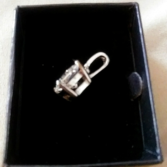 VINTAGE Diamond Pendant - Picture 3 of 5